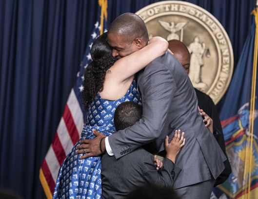 Antonio Delgado sworn in by judge Kevin Bryant as New York State Lieutenant Governor at New York City governor's office. His wife Lacey Schwartz Delgado and his sons joined him on stage. Ceremony was attended by Governor Kathy Hochul, Delgado wife Lacey Schwartz Delgado, their twin sons and other family members and officials.