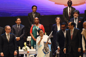 West Bengal Chief Minister Mamata Banerjee (Center), and Sanjiv Puri, the Managing Director of ITC during the 7th Bengal Global Business Summit in Kolkata, India, on November 22, 2023.Soft drink giant Coca-Cola is partnering with the famed Makaibari tea estate of Darjeeling to bring ready-to-drink iced green tea to India, strengthening its presence in the healthy beverage category.

Coke will market the packaged drink under ‘Honest Tea’, a brand it had acquired years ago in the US. It plans to source the organic green tea exclusively from Makaibari, arguably the finest tea Darjeeling has to offer.

The alliance, if successful, will shine a spotlight on the Darjeeling tea industry, which is desperately looking for new ideas to sell its produce as demand is falling. The marketing and distribution heft of Coca-Cola can give it the much-needed edge to appeal to a wider audience, especially the younger health-conscious customers.

At present, Coca-Cola is launching the drink in the southern and western states. It will eventually be rolled out nationally over a period, coinciding with the summer months of 2024. A 350-ml bottle is likely to be priced at Rs 50. The company has so far launched two variants of the tea —lemon-tulsi and mango.