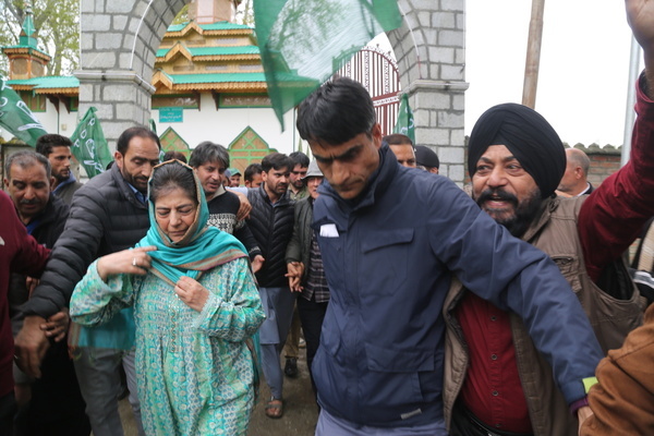 PDP parliamentary candidates, Mehbooba Mufti and Waheed ur Rehman Parra, hold a road show from Pulwama to Sangam area of Anantnag district. South Kashmir. Mehbooba Mufti while speaking with media persons told that Pulwama had always been her supporters and started their campaign here.