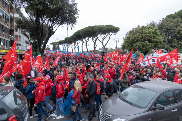 Demonstration organized in Rome by the trade unions CGIL and UIL for health and safety in the workplace
