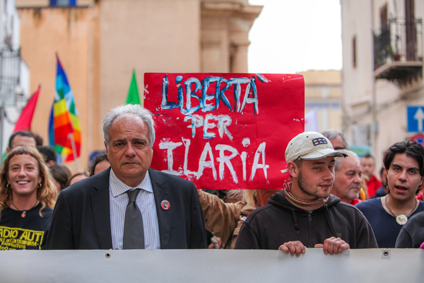 Roberto Salis, Ilaria's father, marched Thursday to the Sicilian town of Cinisi to honor the 46th anniversary of the death of anti-Mafia activist Peppino Impastato.