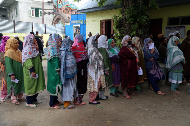 People queue to vote in the 4th phase of the Lok Sabha election in South Kashmir's Shopian District. Voting for the Lok Sabha election 2024 is underway in Jammu and Kashmir's Shopian in the fourth phase. This is the first major election in Kashmir since the abrogation of Article 370, which granted special status to the erstwhile state of Jammu and Kashmir. As many as 24 candidates are in the fray in the Srinagar Lok Sabha constituency.