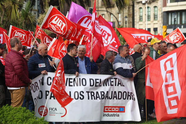 Gijón, Spain, May 14, 2024: One of the rally banners with "For a decent metal agreement for workers" during the Rally on the Metal Sector Agreement, on May 14, 2024, in Gijón, Spain.