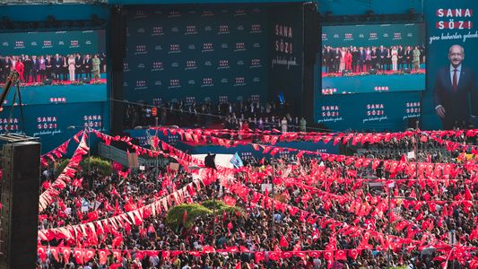 The Nation Alliance held a rally in Gundogdu Square in Izmir. Presidential Candidate and CHP Chairman Kemal Kılıcdaroglu, IYI Party Chairman Meral Aksener, DEVA Party Chairman Ali Babacan, Felicity Party Chairman Temel Karamollaoglu, Future Party Chairman Ahmet Davutoglu, Democrat Party Chairman Gultekin Uysal and Ankara Metropolitan Municipality Mayor Mansur Yavas and Ekrem Imamoglu, Mayor of Istanbul Metropolitan Municipality, made a speech at the rally. Presidential and parliamentary elections will be held on 14 May in Turkey.