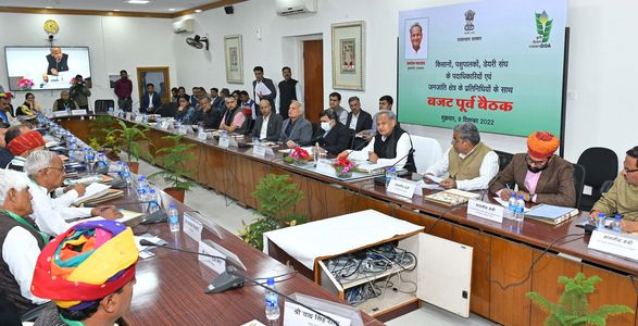 Rajasthan Chief Minister Ashok Gehlot with government officials, ministers, farmers and members of dairy union during pre budget meeting in Jaipur.
