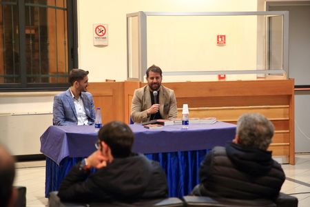 The Sky Sport journalist, Peppe Di Stefano presents his latest book "Milanello . The house of the devil". Anecdotes and background on the sports center of Milanello, home of the training of the football club of AC Milan that plays in the Serie A of the Italian Football Championship.