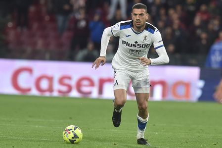Rafael Toloi of Atalanta Calcio  in action during the Serie A match between US Salernitana 1919 vs Atalanta BC  at Arechi Stadium on May 13,2023 in Salerno, italy