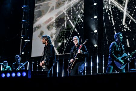 2023 edition presented by Ambra Angiolini and Biggio. The musical marathon, the only free one left in Europe, had as its theme this year the 1st article of our Constitution entirely dedicated to work. On stage Ligabue, Piero Pelù, Emma, Aurora, Mara Sattei, Coma Cose and many others. Special Guest in opening Leo Gassman and others. In addition to the Confederal Unions CGIL, CSL and UIL, the parents of Lorenzo Parelli, the 18-year-old who died in an accident at work in Lanuzaco (Udine), took part.