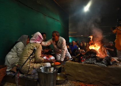Devotees offer prayers on the first day of ten-day long 'Ganesh Chaturthi' festival, in Srinagar the Summer captial of Indian Kashmir on September 19,2023.