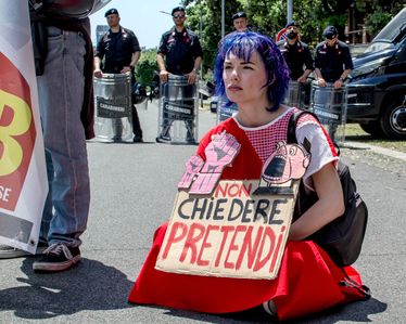 General strike and demonstration in 24 Italian cities of the USB base union (basic union) with the password "Lower the weapons, raise the wages". The event ended under the Confindustria headquarters to denounce the massacre of the deaths at work and ask for the introduction of the crime of murder at work.
