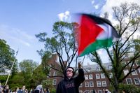 Brooklyn College Students Set Up Pro-Palestine Encampment