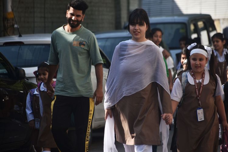 Schools across Kashmir re-open after ceasefire announcement between India and Pakistan