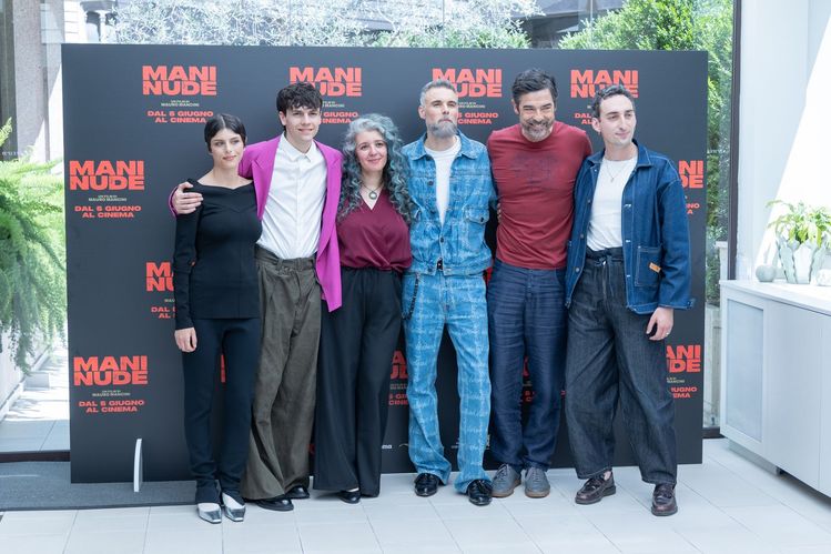 Italy: Photocall of Mani Nude