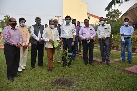 Sonam Wangchuk (4th from left), eminent engineer, innovator, education reformist and environmentalist is planting a sapling in the presents of the NCSM dignitaries before his talk on 'Innovation Amidst Adversity', this event has been organized by the Science Ciyy, Kolkata, for the public. This lecture was a part of activities planned to celebrate the Silver Jubilee year of the Science City, National Council of Science Museums, Ministry of Culture, Govt of India.
