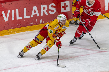 Michael Hügli of EHC Biel-Bienne (61) is in action during the 37th match of the 2021-2022 Swiss National League Season with the Lausanne HC and EHC Biel-Bienne. EHC Biel-Bienne wins 2-1.