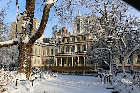New York City’s City Hall is seen after a snowstorm in Lower Manhattan on Jan 7, 2022.