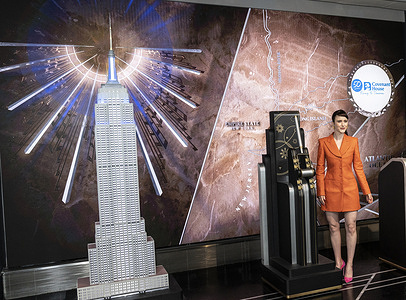 Rachel Brosnahan visits Empire State Building in celebration of Covenant House's 50th anniversary.