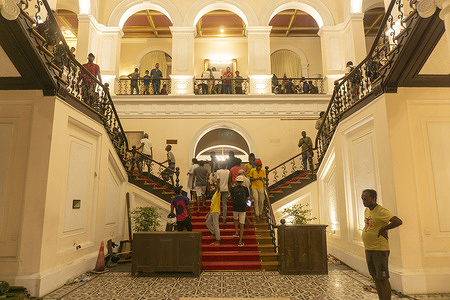 Sri Lankan people are visiting the Presidential Palace after the protest which was held on July 09. They are visiting and celebrating the victory of the protest in the Presidential Palace after President Gotabhaya Rajapaksha was informed about his resignation.