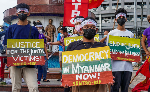 Members of various civil society and solidarity organizations belonging to the Burma Solidarity Philippines (BSP) coalition, today join the world and the international community in strongly condemning the illegitimate military rules of Myanmar for the execution of four pro-democracy activist and extend the deepest condolences to their families and heartfelt solidarity to the peoples of Burma/Myanmar in their continuing quest for the genuine democracy, peace, and social justice.