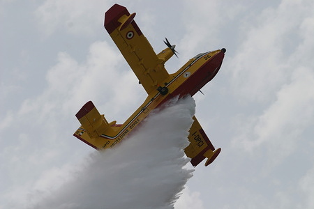 A CANADAIR plane crashed on Mount Etna, where it was in action to help put out a fire. crashed on Mount Etna, where it was in action to help put out a fire.PHOTO OF ARCHIVE