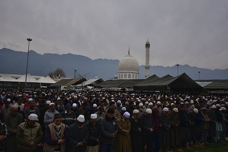 Kashmiri Muslims offer prayer on the third day of Ramadan , in Srinagar, Indian controlled Kashmir, Friday, March 25, 2023. Muslims all over the world are observing the holy month of Ramadan, abstaining from consuming food and drinks from dawn to dusk.
