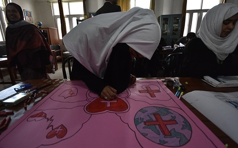 PAINTING COMPETITION AND SYMPOSIUM ON WORLD RED CROSS DAY 2023
Children participate in participating competition organised by Red cross society at verious schools and colleges in Srinagar the Summer captial of Indian Administrated Kashmir on May 08 2023.

Action photographs of Painting competition and Symposium held on 8th May 2023 on the eve of World Red Cross Day 2023 by Jammu and Kashmir State Branch of Indian Red Cross Society.