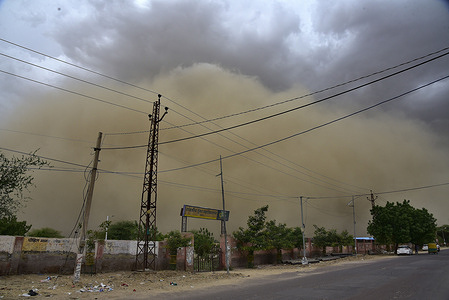 BIKANER-06.06.2023Bikaner: A dust storm is seen building up over the city of Bikaner on TuesdayDINESH GUPTA BIKANER-09414253300