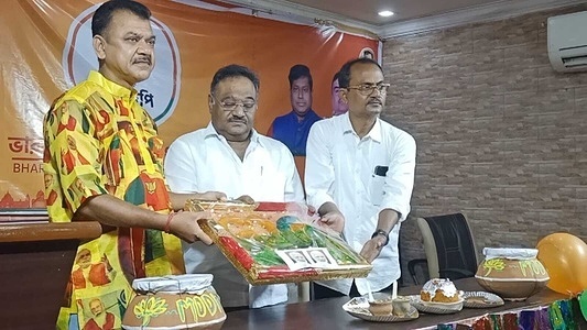 West Bengal Bjp celebrated the Prime Minister Narendra Modi birthday at the bjp party office in Kolkata on September 17,2023.
