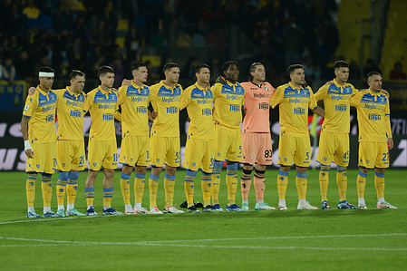 Empoli FC players line up in the center of the field for the minute of concentration during the Serie A match between Frosinone Calcio vs Empoli FC at Benito Stirpe Stadium. Frosinone Calcio wins 2-1.