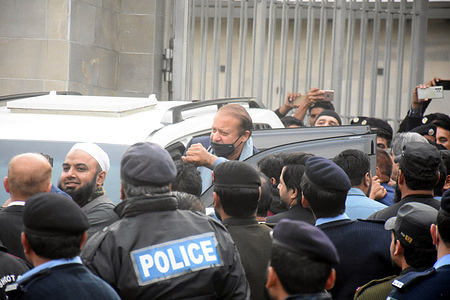 Islamabad, Pakistan November 27, 2023 Former Prime Minister Nawaz Sharif is coming out of the court after appearing in the Islamabad High Court in Al-Azizia and Avenfield reference, strict security arrangements were made on this occasion.