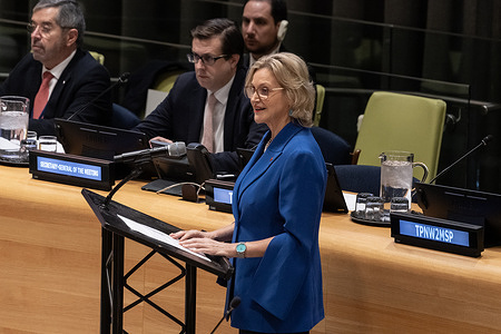 Melissa Parke, ICAN (International Campaign to Abolish Nuclear Weapons) Executive Director speaks during the Second Meeting of States Parties to Treaty on Prohibition of Nuclear Weapons at UN Headquarters.