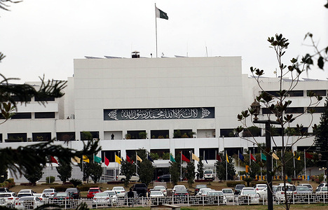 A view of the Parliament in Islamabad, Pakistan, 26 February 2024. Natioanl assembly speaker Ashraf has summoned the National Assembly session for 29 February for the oath-taking of newly elected assembly members, following President Alvi's refusal to do so due to pending decisions on reserved seats. The inaugural session will include the oath-taking of members and the issuance of the schedule for speaker and deputy speaker elections.