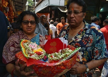 Bengali New Year was celebrated in grand style in Kolkata. A year is made up of 12 months in Bengal. Chaitra is the last month of Bengali calendar. After that, Baisakh begins. The first day of Baisakh is the first Baisakh, New Year. On the first day of the year, people and businessmen worship Goddess Lakshmi and Lord Ganesha in various temples of the city.